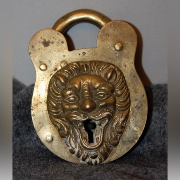 ISO: Antique Locks (functional, not decor) - Picture 7 of 16